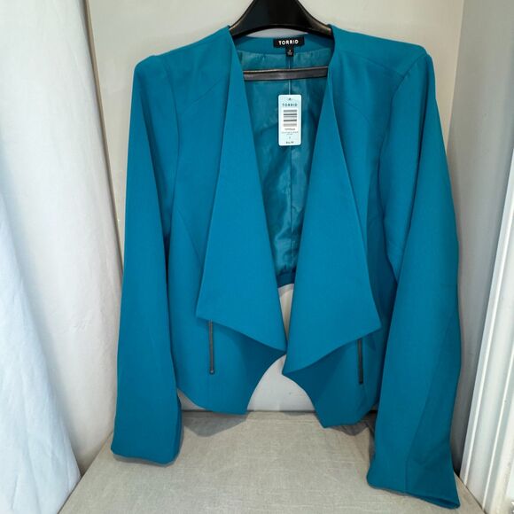Torrid Women’s Plus Size Teal Cut Away Hi-Low Blazer – Size 2 (US 18/20) | NWT - Picture 1 of 9